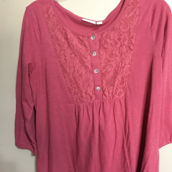 LOGO ROSE 4 button lace front Sm elastic sleeve